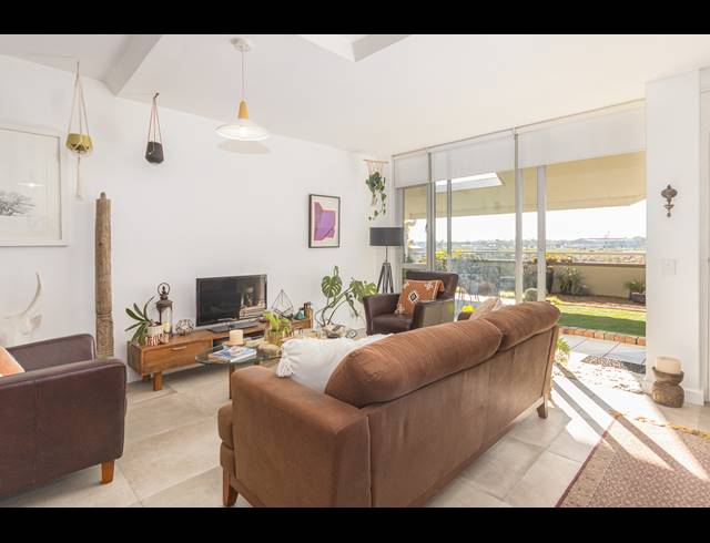 1 BEDROOM APARTMENT SOLD IN BLOUBERGRANT